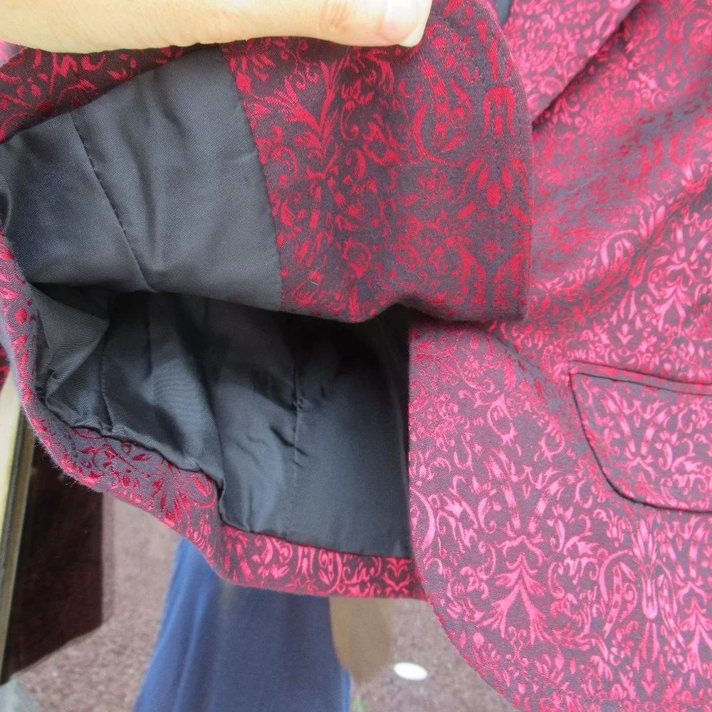 Last Chance NWT VINTAGE red & black print with shimmer blazer - Picture 8 of 16